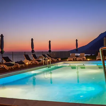 Pantheon & Aparthotel